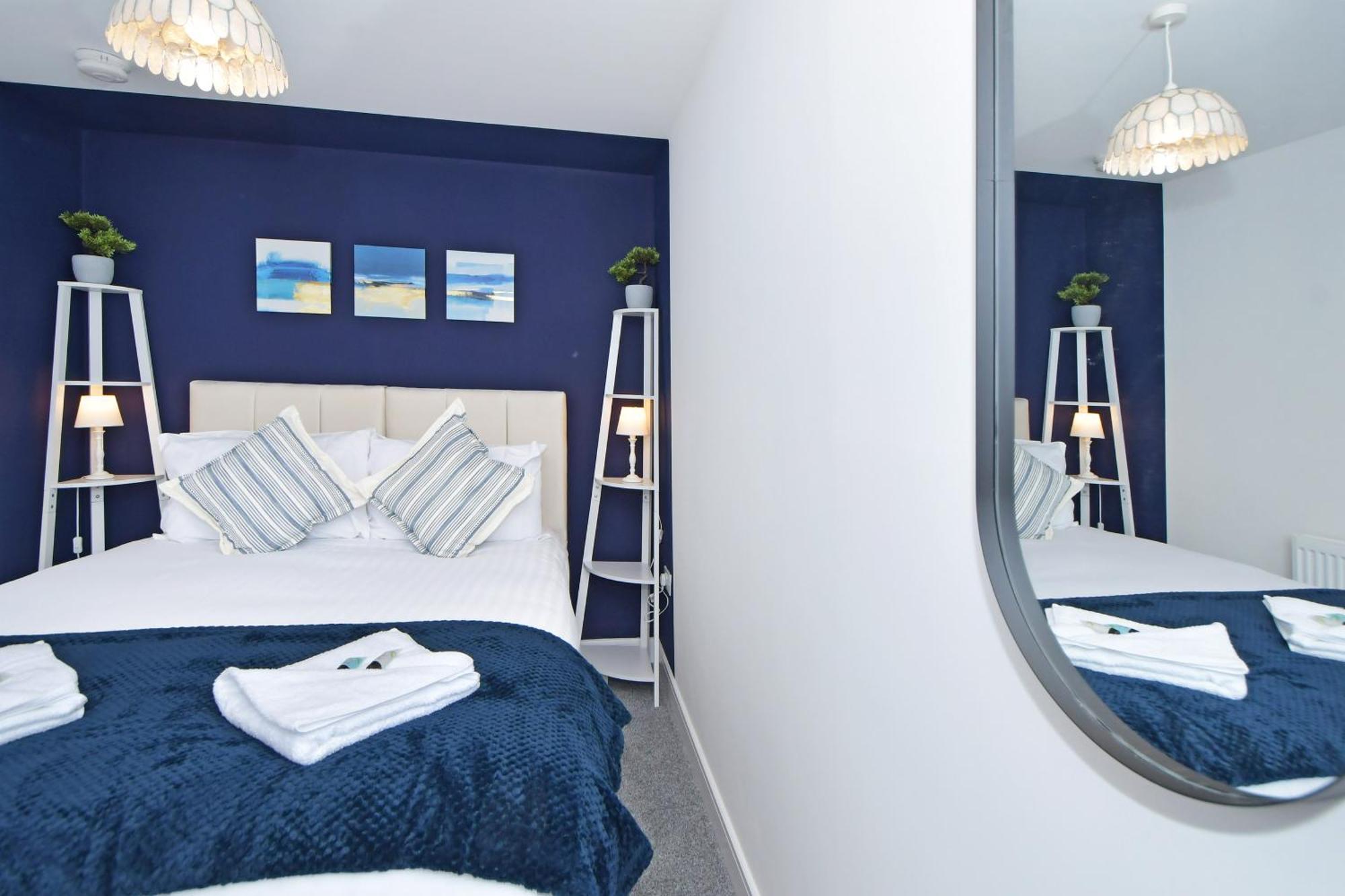 Sapphire Apartments By Yourstays - Luxury 2 Bedroom Apartments In Crewe Dış mekan fotoğraf