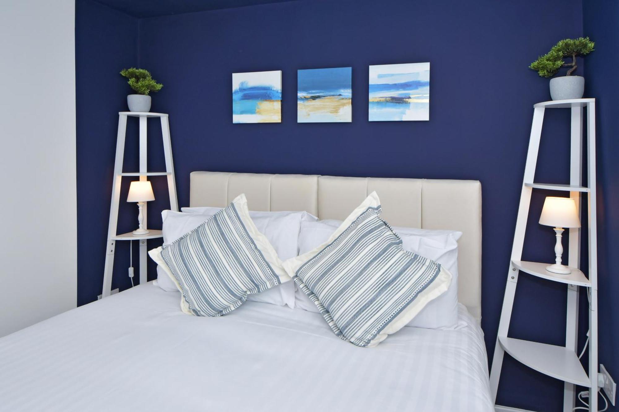 Sapphire Apartments By Yourstays - Luxury 2 Bedroom Apartments In Crewe Dış mekan fotoğraf
