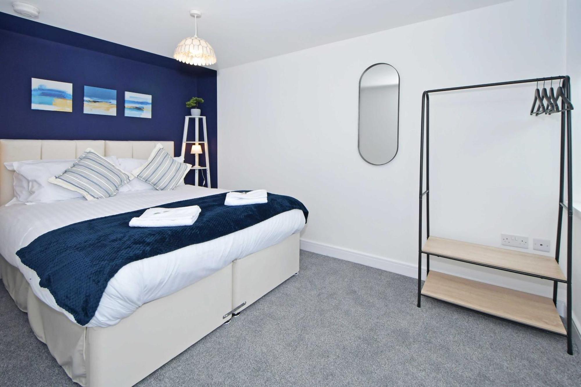 Sapphire Apartments By Yourstays - Luxury 2 Bedroom Apartments In Crewe Dış mekan fotoğraf