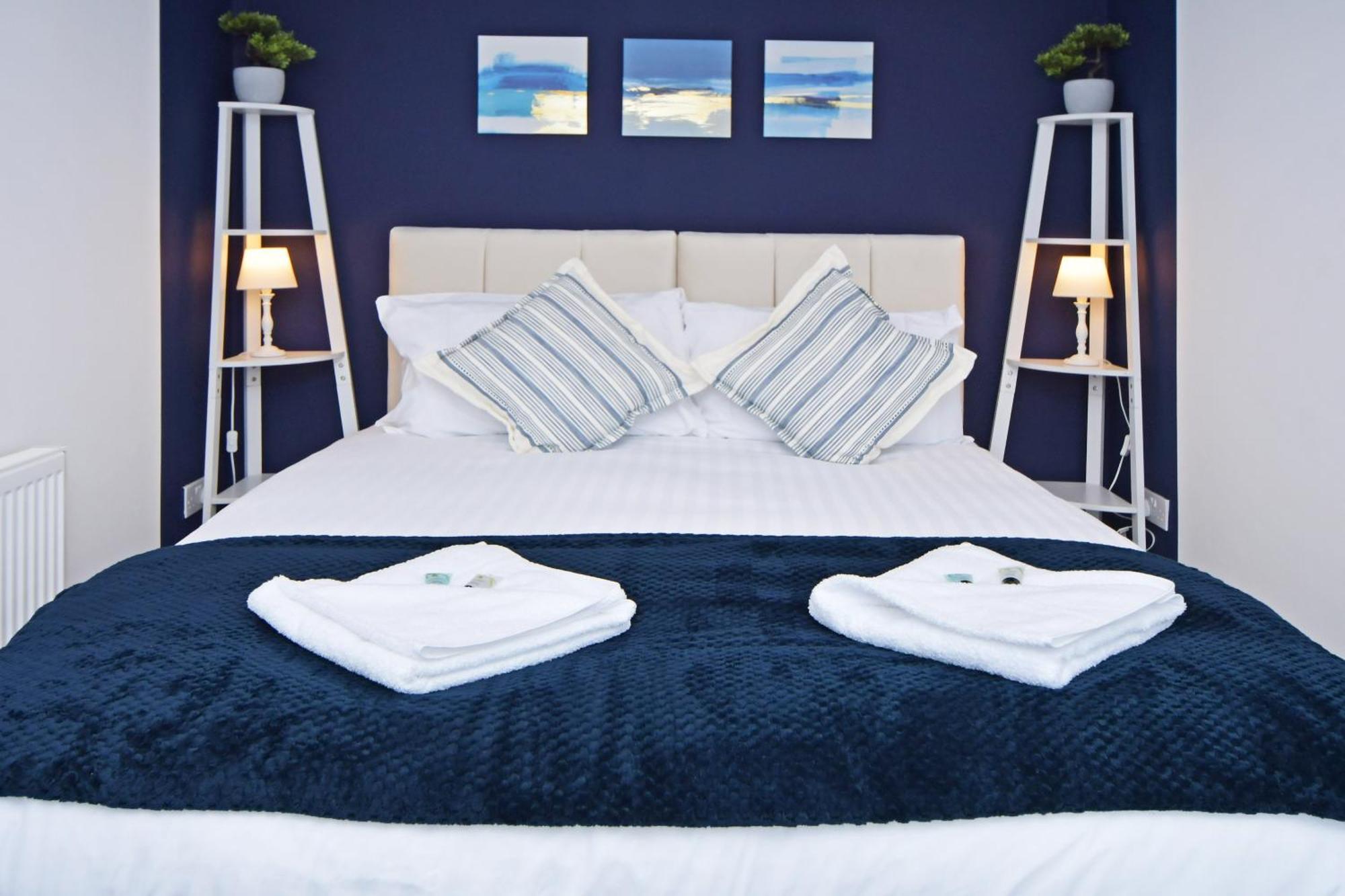 Sapphire Apartments By Yourstays - Luxury 2 Bedroom Apartments In Crewe Dış mekan fotoğraf