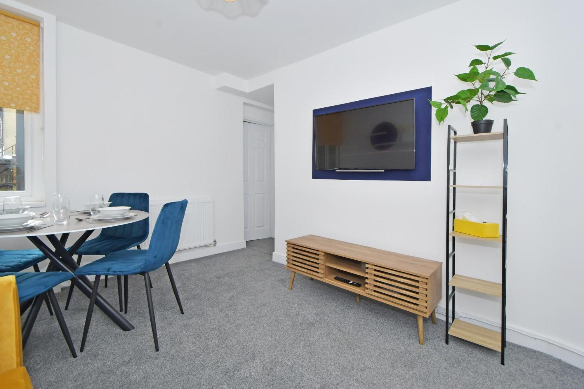 Sapphire Apartments By Yourstays - Luxury 2 Bedroom Apartments In Crewe Dış mekan fotoğraf
